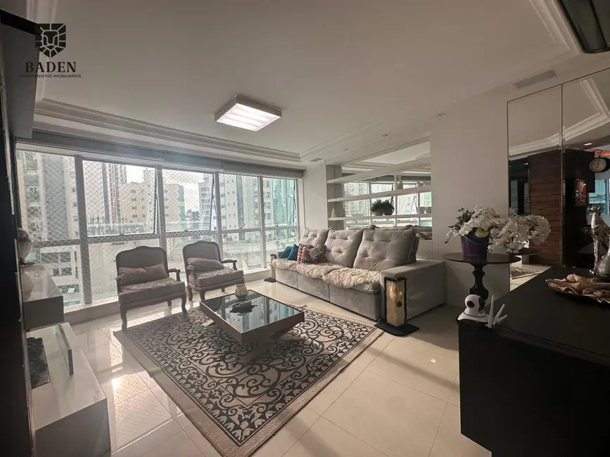 Foto 3 de Apartamento com 3 quartos à venda, 217m2 em Centro, Balneario Camboriu - SC