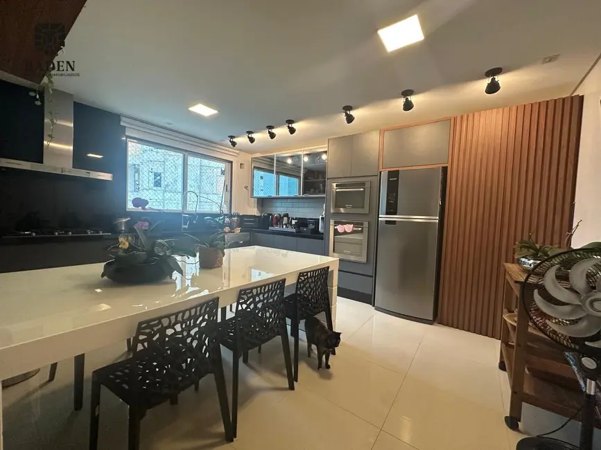 Foto 7 de Apartamento com 3 quartos à venda, 217m2 em Centro, Balneario Camboriu - SC