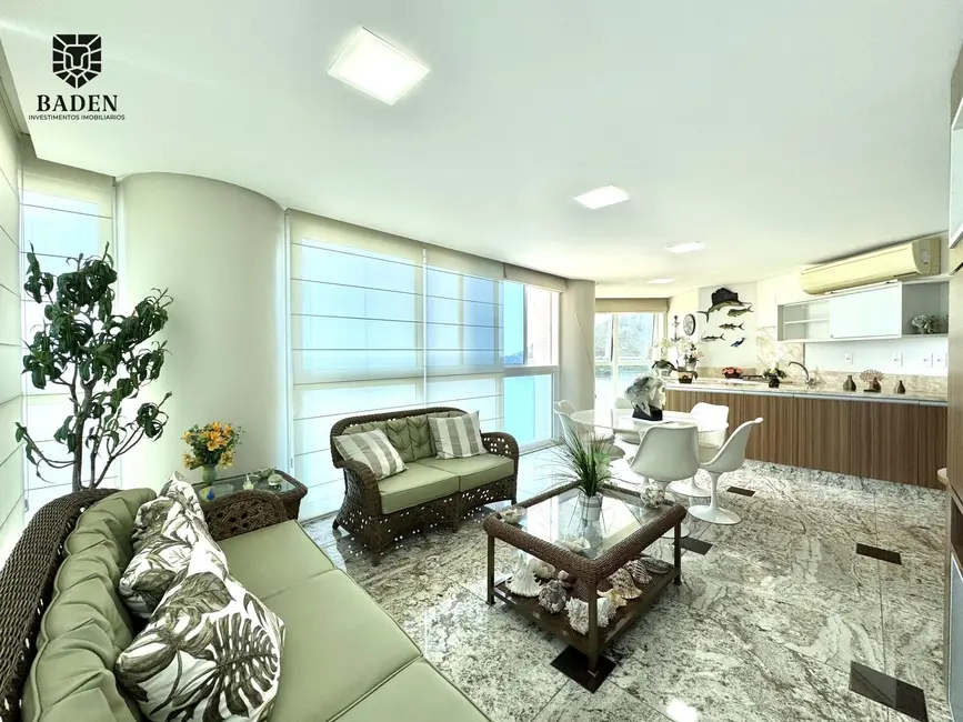Foto 2 de Apartamento com 4 quartos à venda, 316m2 em Balneario Camboriu - SC