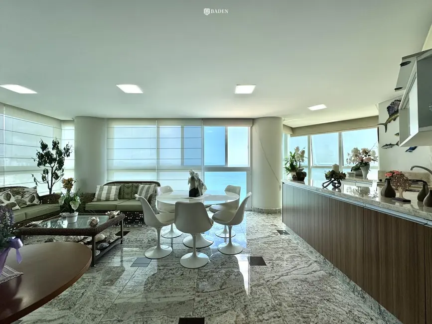 Apartamento com 4 quartos à venda, 316m2 em Balneario Camboriu - SC - imagem 4 Foto 4 de Apartamento com 4 quartos à venda, 316m2 em Balneario Camboriu - SC