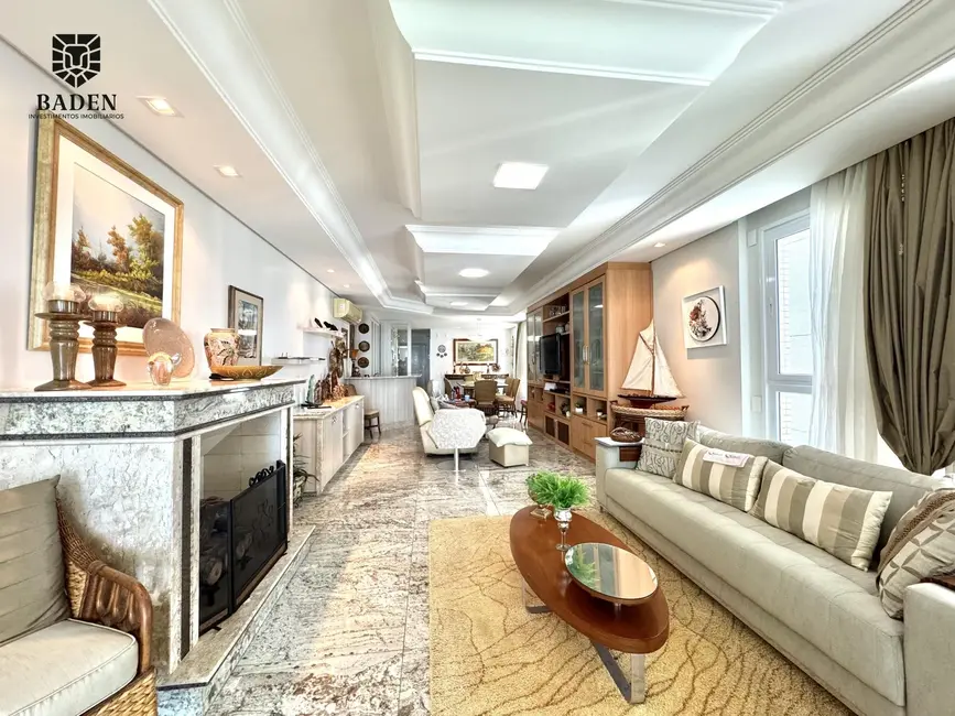 Foto 6 de Apartamento com 4 quartos à venda, 316m2 em Balneario Camboriu - SC