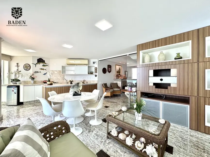 Foto 5 de Apartamento com 4 quartos à venda, 316m2 em Balneario Camboriu - SC