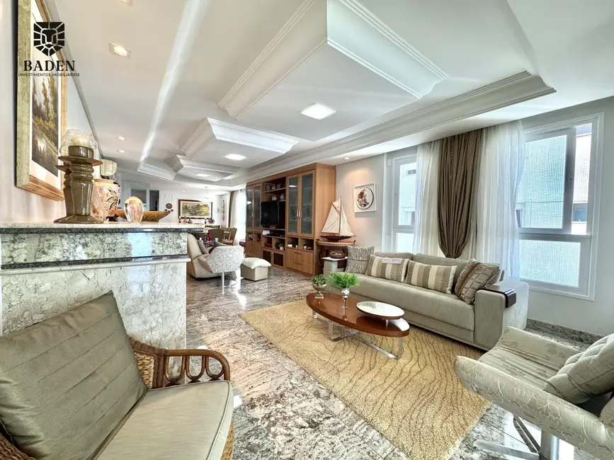Foto 7 de Apartamento com 4 quartos à venda, 316m2 em Balneario Camboriu - SC