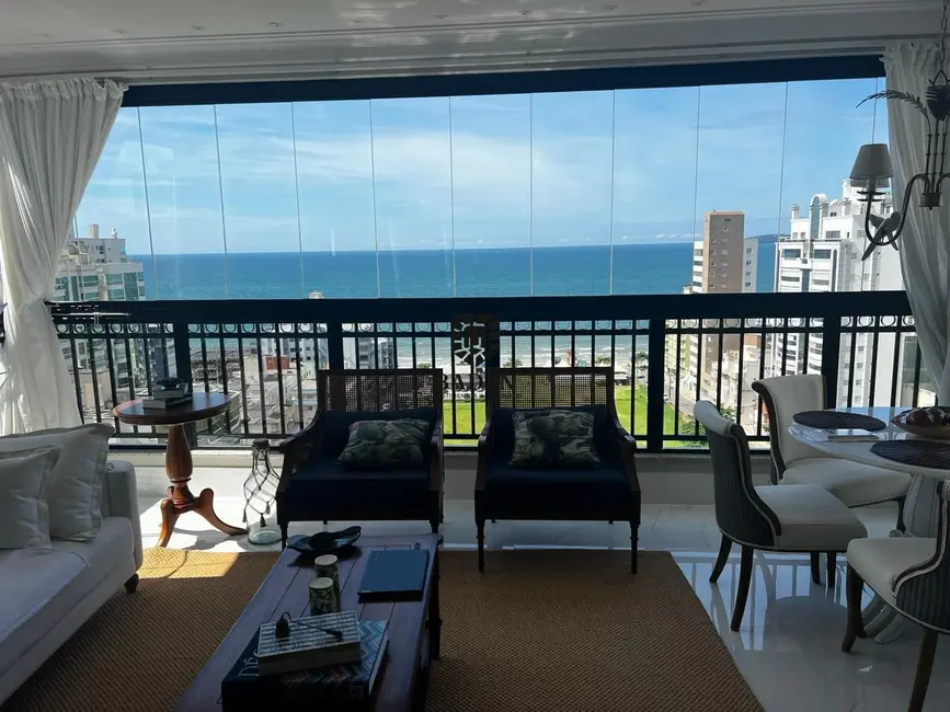 Foto 1 de Apartamento com 4 quartos à venda, 250m2 em Itapema - SC