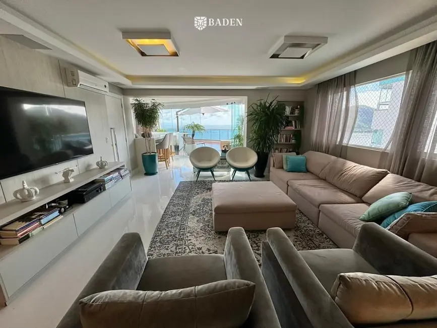 Foto 7 de Apartamento com 3 quartos à venda, 220m2 em Balneario Camboriu - SC