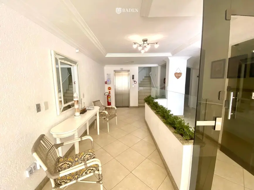 Foto 3 de Apartamento com 3 quartos à venda, 180m2 em Centro, Balneario Camboriu - SC