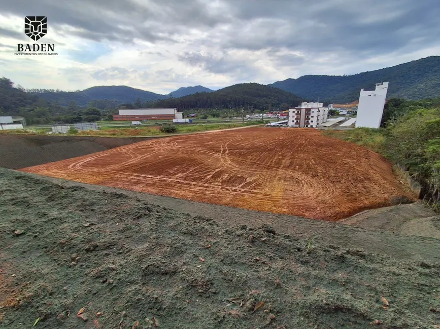 Terreno / Lote à venda, 12000m2 em Camboriu - SC - imagem 2 Foto 2 de Terreno / Lote à venda, 12000m2 em Camboriu - SC