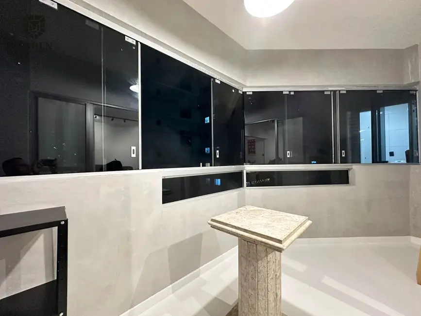 Foto 4 de Apartamento com 4 quartos à venda, 135m2 em Centro, Balneario Camboriu - SC