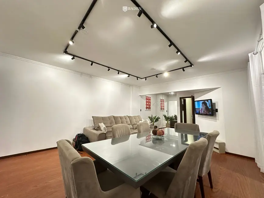 Foto 3 de Apartamento com 4 quartos à venda, 135m2 em Centro, Balneario Camboriu - SC