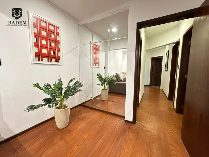 Foto 6 de Apartamento com 4 quartos à venda, 135m2 em Centro, Balneario Camboriu - SC