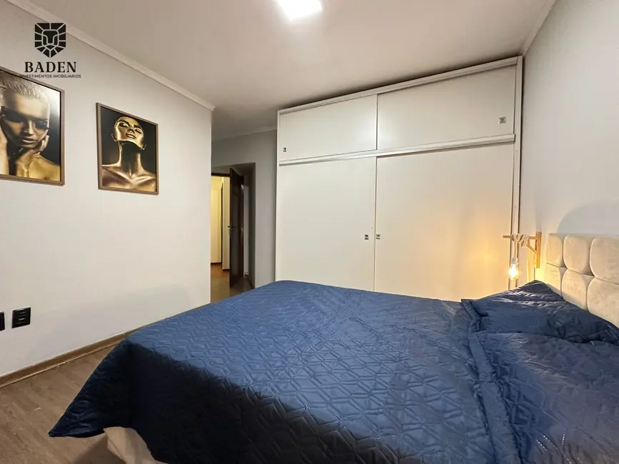 Foto 7 de Apartamento com 4 quartos à venda, 135m2 em Centro, Balneario Camboriu - SC