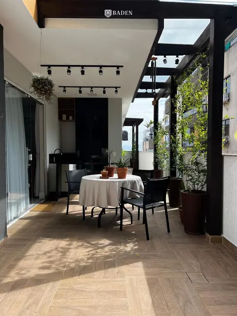 Foto 8 de Apartamento com 3 quartos à venda, 137m2 em Bombinhas - SC