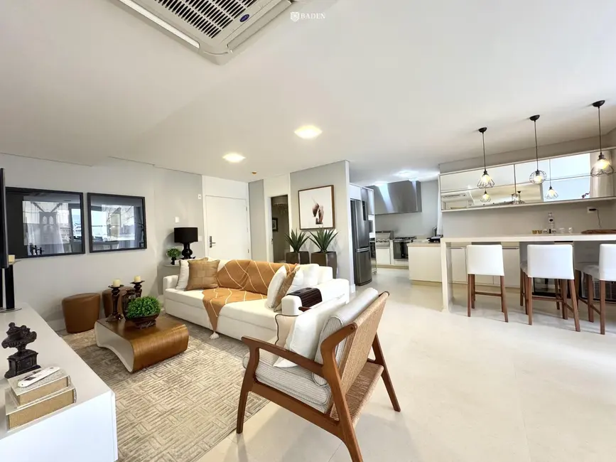 Foto 4 de Apartamento com 3 quartos à venda, 153m2 em Balneario Camboriu - SC