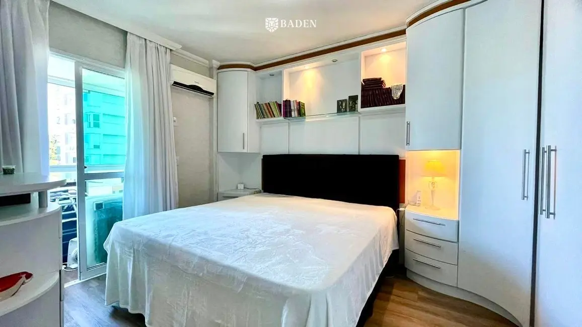 Foto 9 de Apartamento com 3 quartos à venda, 120m2 em Balneario Camboriu - SC