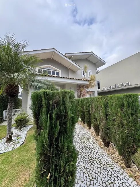 Foto 2 de Casa com 3 quartos à venda, 215m2 em Barra, Balneario Camboriu - SC