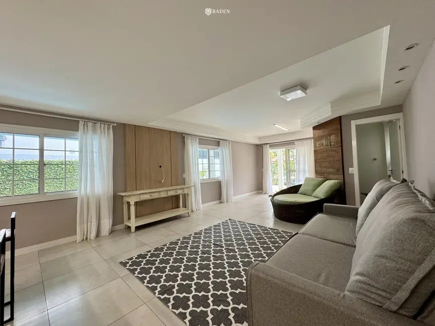 Foto 6 de Casa com 3 quartos à venda, 215m2 em Barra, Balneario Camboriu - SC