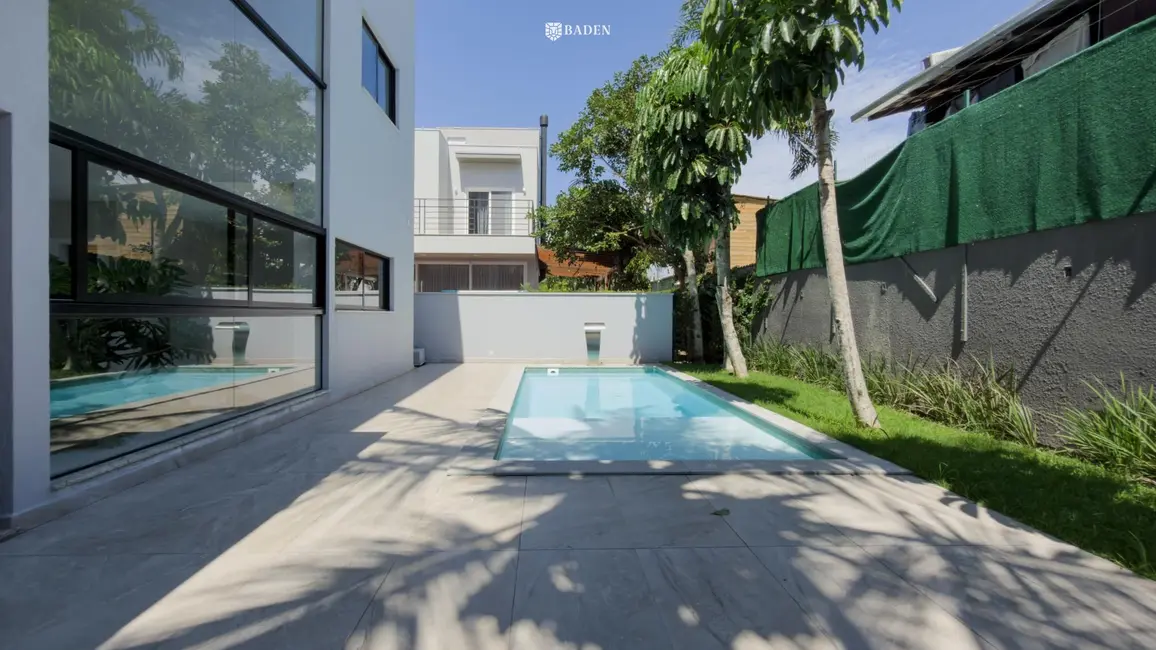 Foto 6 de Casa com 5 quartos à venda, 291m2 em Barra, Balneario Camboriu - SC