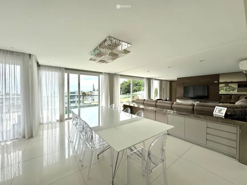 Foto 8 de Casa de Condomínio com 6 quartos à venda, 670m2 em Balneario Camboriu - SC