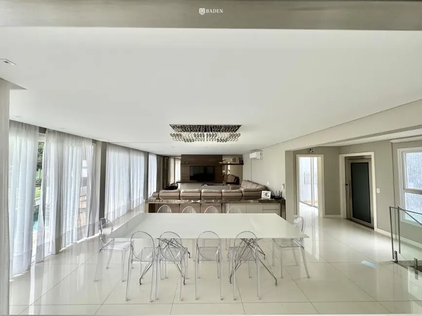 Foto 6 de Casa de Condomínio com 6 quartos à venda, 670m2 em Balneario Camboriu - SC