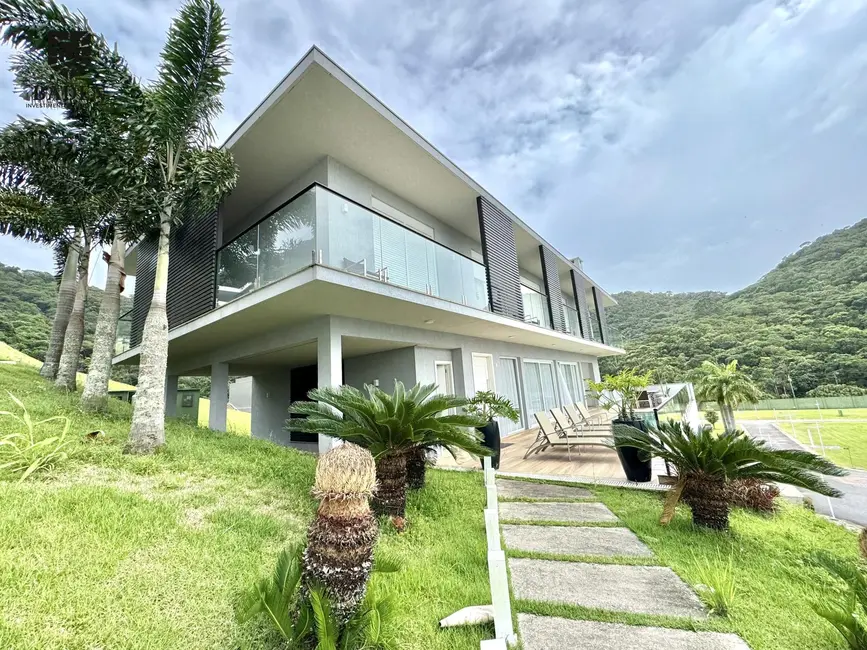 Foto 2 de Casa de Condomínio com 6 quartos à venda, 670m2 em Balneario Camboriu - SC