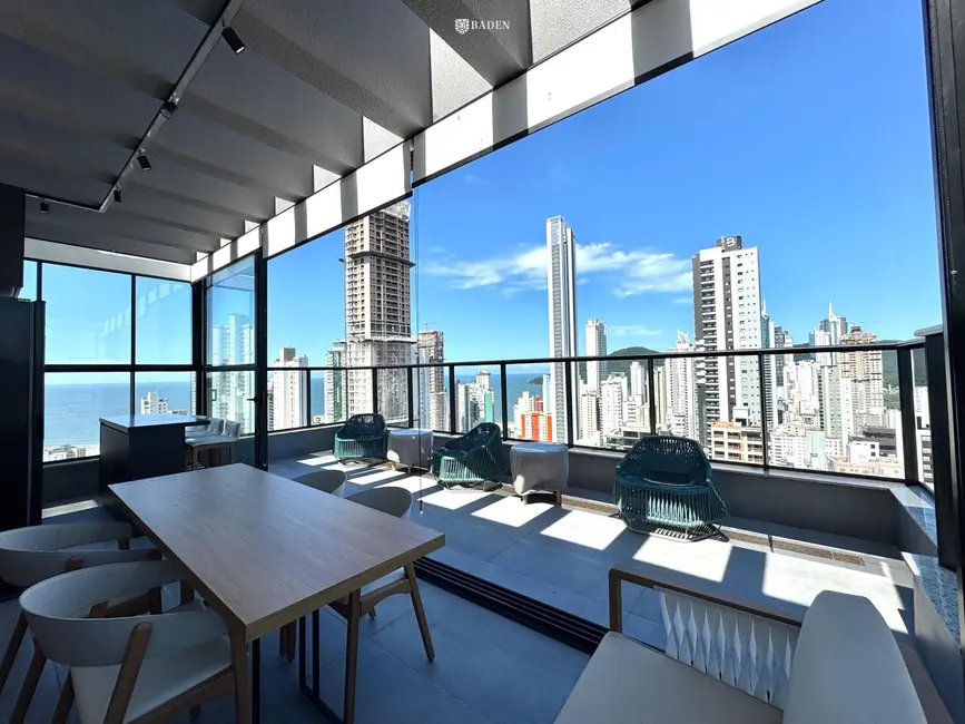 Foto 1 de Cobertura com 4 quartos à venda, 250m2 em Centro, Balneario Camboriu - SC