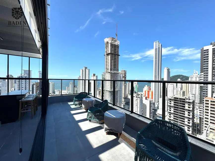 Foto 4 de Cobertura com 4 quartos à venda, 250m2 em Centro, Balneario Camboriu - SC