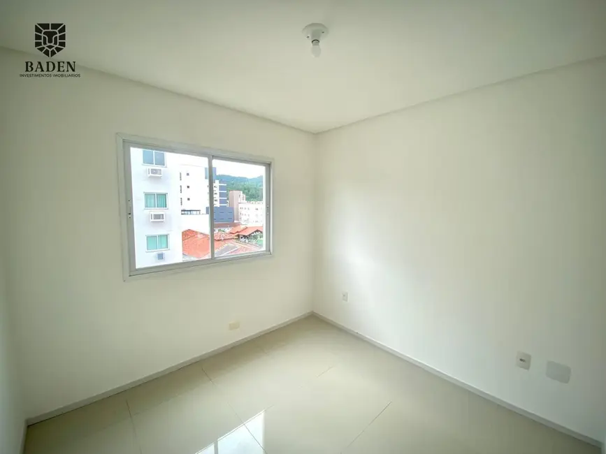 Apartamento com 2 quartos à venda, 64m2 em Nações, Balneario Camboriu - SC - imagem 3 Foto 3 de Apartamento com 2 quartos à venda, 64m2 em Nações, Balneario Camboriu - SC