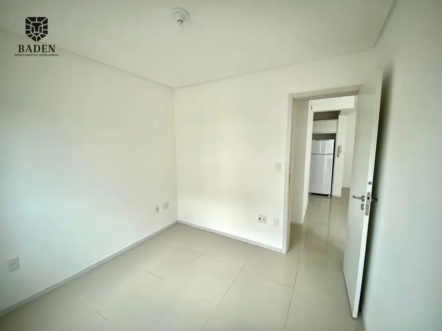 Apartamento com 2 quartos à venda, 64m2 em Nações, Balneario Camboriu - SC - imagem 4 Foto 4 de Apartamento com 2 quartos à venda, 64m2 em Nações, Balneario Camboriu - SC