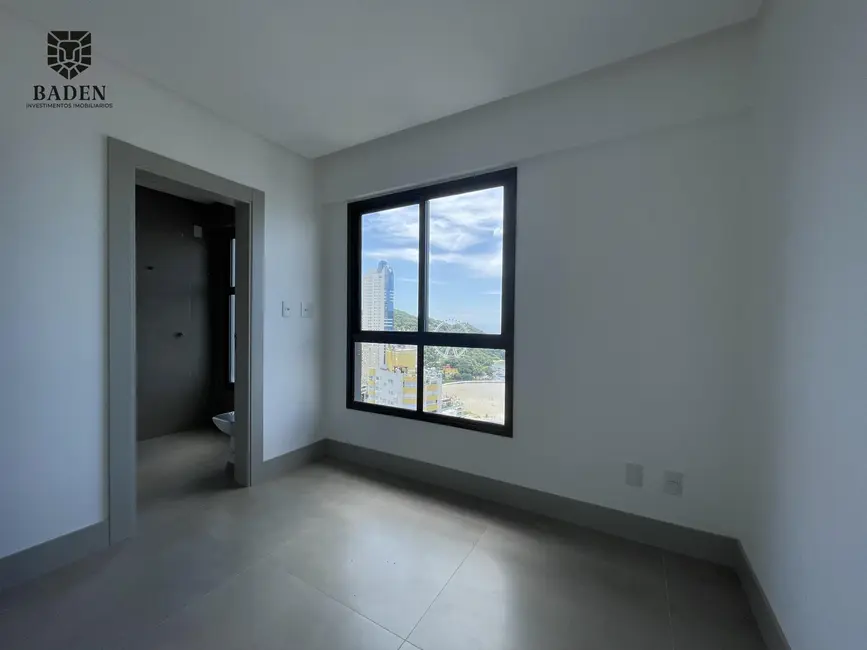 Apartamento com 3 quartos à venda, 125m2 em Pioneiros, Balneario Camboriu - SC - imagem 9 Foto 9 de Apartamento com 3 quartos à venda, 125m2 em Pioneiros, Balneario Camboriu - SC