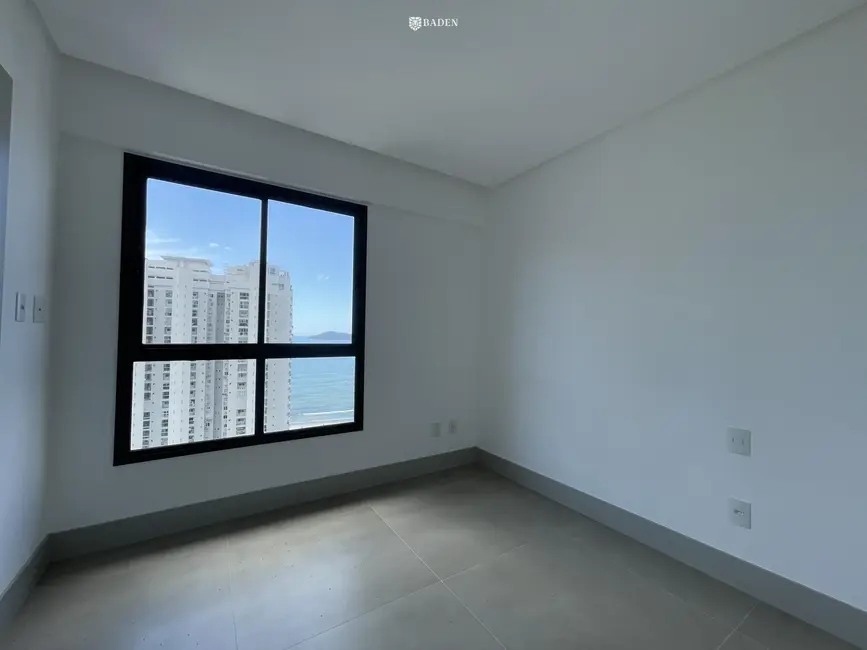 Foto 8 de Apartamento com 3 quartos à venda, 125m2 em Pioneiros, Balneario Camboriu - SC