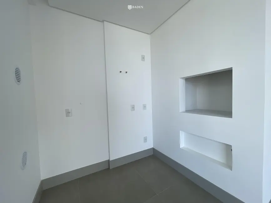 Foto 7 de Apartamento com 3 quartos à venda, 125m2 em Pioneiros, Balneario Camboriu - SC