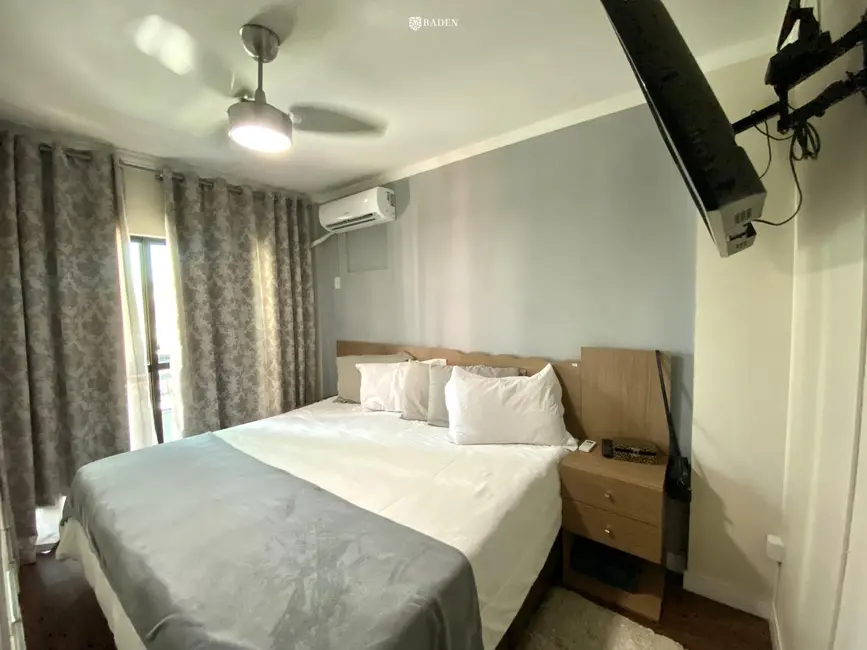 Foto 4 de Apartamento com 3 quartos à venda, 114m2 em Pioneiros, Balneario Camboriu - SC