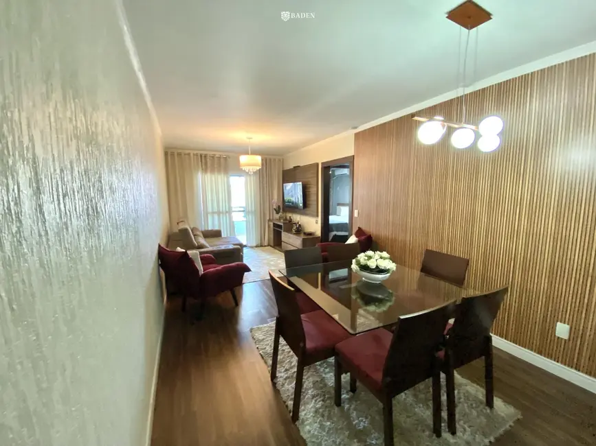 Foto 1 de Apartamento com 3 quartos à venda, 114m2 em Pioneiros, Balneario Camboriu - SC