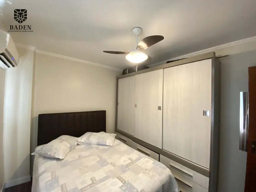 Apartamento com 3 quartos à venda, 114m2 em Pioneiros, Balneario Camboriu - SC - imagem 9 Foto 9 de Apartamento com 3 quartos à venda, 114m2 em Pioneiros, Balneario Camboriu - SC