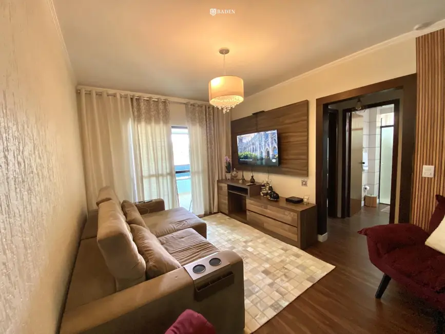 Foto 2 de Apartamento com 3 quartos à venda, 114m2 em Pioneiros, Balneario Camboriu - SC