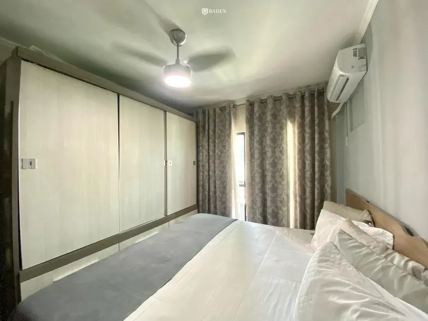 Foto 7 de Apartamento com 3 quartos à venda, 114m2 em Pioneiros, Balneario Camboriu - SC