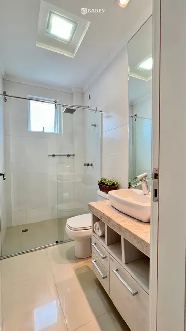 Foto 9 de Apartamento com 3 quartos à venda, 118m2 em Pioneiros, Balneario Camboriu - SC
