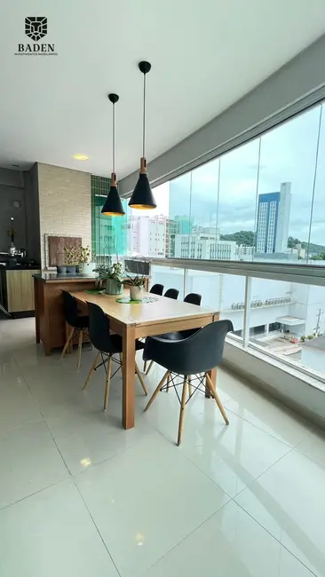 Apartamento com 3 quartos à venda, 118m2 em Pioneiros, Balneario Camboriu - SC - imagem 2 Foto 2 de Apartamento com 3 quartos à venda, 118m2 em Pioneiros, Balneario Camboriu - SC