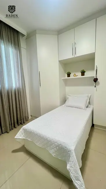 Apartamento com 3 quartos à venda, 118m2 em Pioneiros, Balneario Camboriu - SC - imagem 6 Foto 6 de Apartamento com 3 quartos à venda, 118m2 em Pioneiros, Balneario Camboriu - SC