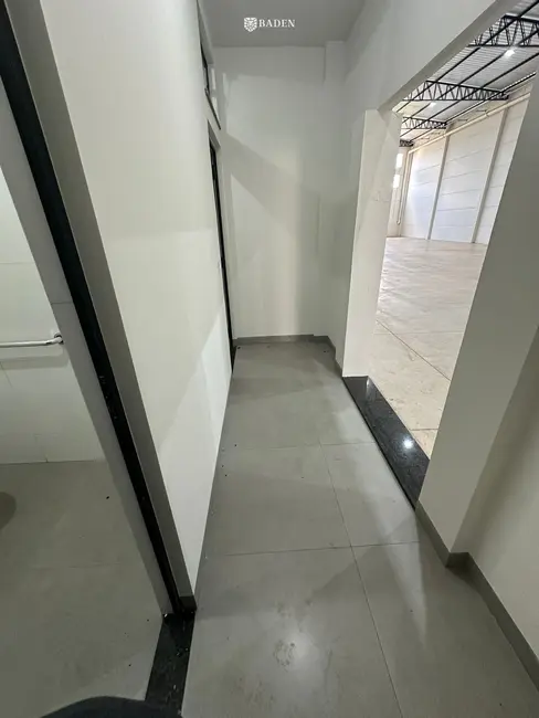 Foto 6 de Armazém / Galpão com 3 quartos à venda, 966m2 em Zona I, Umuarama - PR
