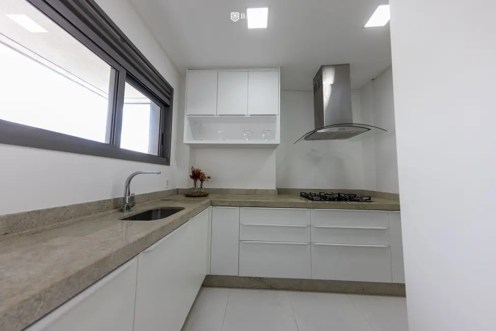 Foto 5 de Apartamento com 4 quartos à venda, 165m2 em Centro, Balneario Camboriu - SC