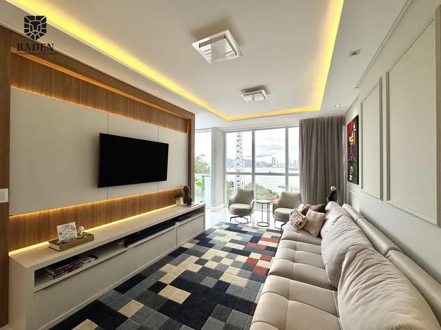 Foto 8 de Apartamento com 4 quartos à venda, 192m2 em Pioneiros, Balneario Camboriu - SC