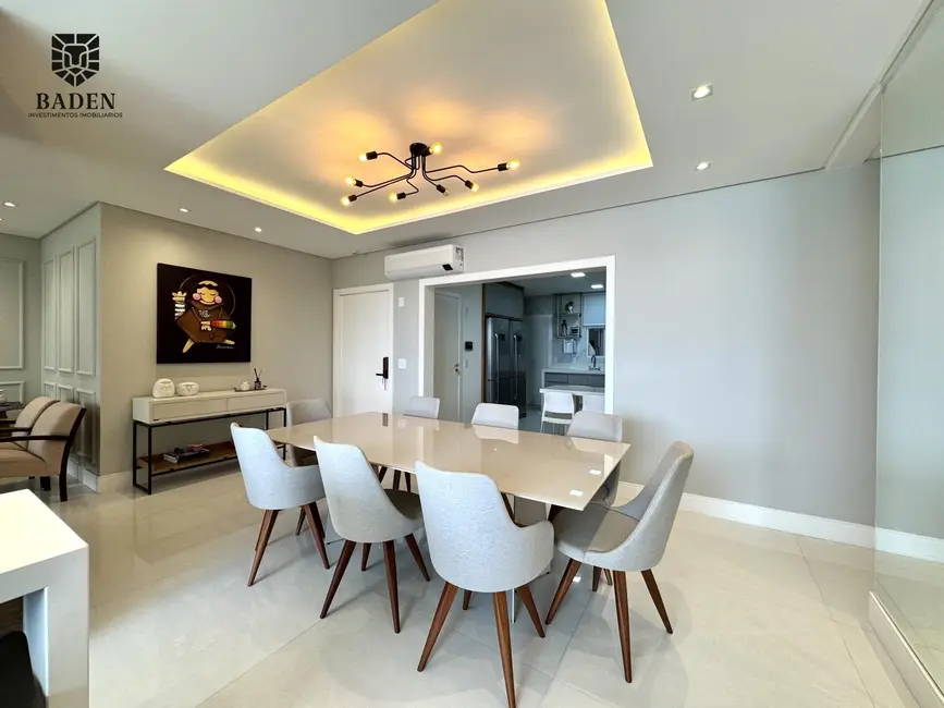 Foto 2 de Apartamento com 4 quartos à venda, 192m2 em Pioneiros, Balneario Camboriu - SC