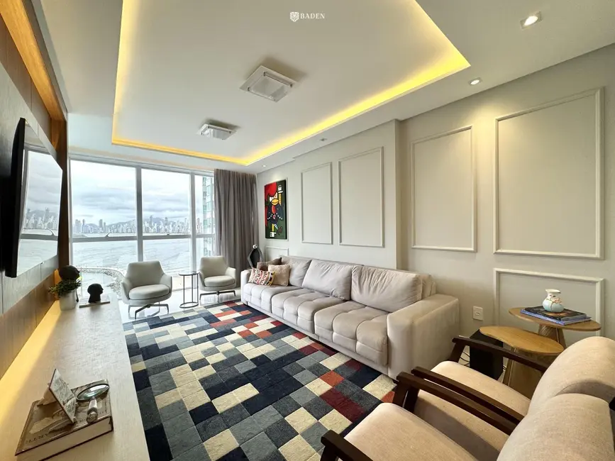 Foto 1 de Apartamento com 4 quartos à venda, 192m2 em Pioneiros, Balneario Camboriu - SC