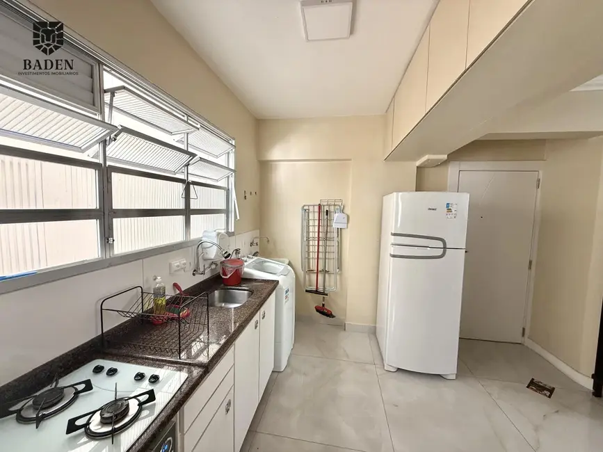 Apartamento com 3 quartos à venda, 68m2 em Centro, Balneario Camboriu - SC - imagem 4 Foto 4 de Apartamento com 3 quartos à venda, 68m2 em Centro, Balneario Camboriu - SC