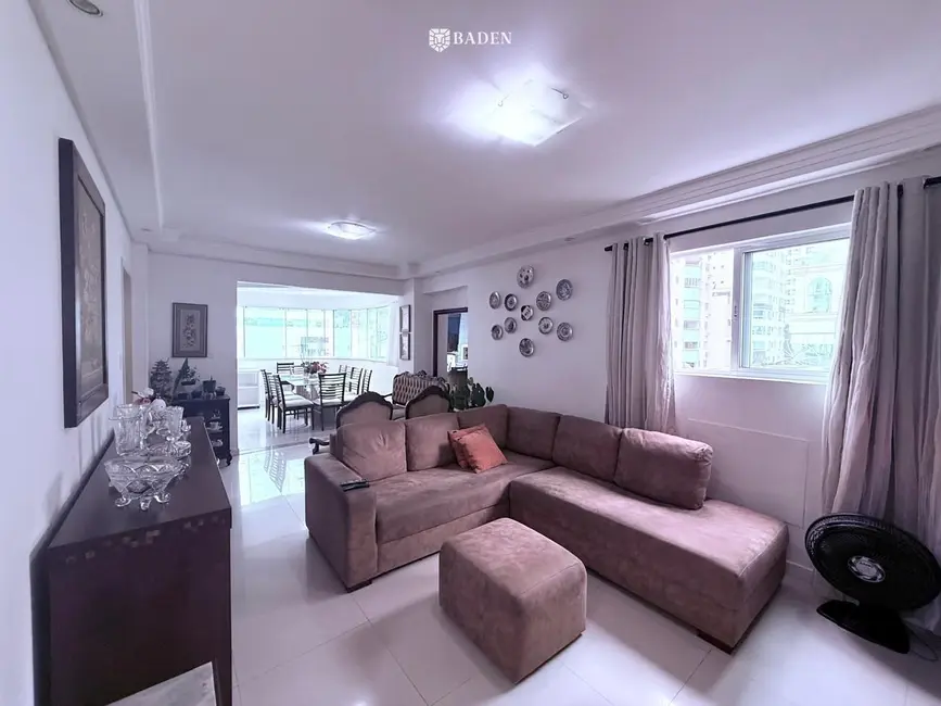 Foto 5 de Apartamento com 2 quartos à venda, 100m2 em Pioneiros, Balneario Camboriu - SC
