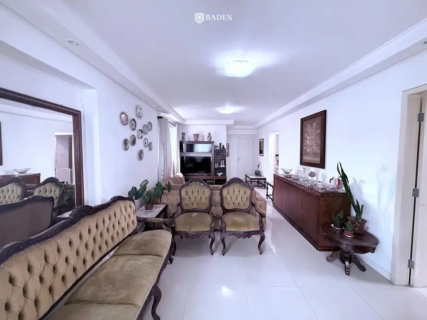 Foto 4 de Apartamento com 2 quartos à venda, 100m2 em Pioneiros, Balneario Camboriu - SC