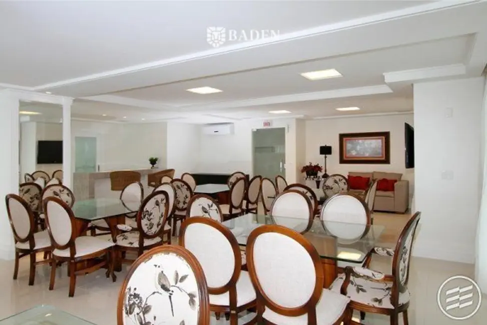 Foto 4 de Apartamento com 3 quartos à venda, 139m2 em Centro, Balneario Camboriu - SC