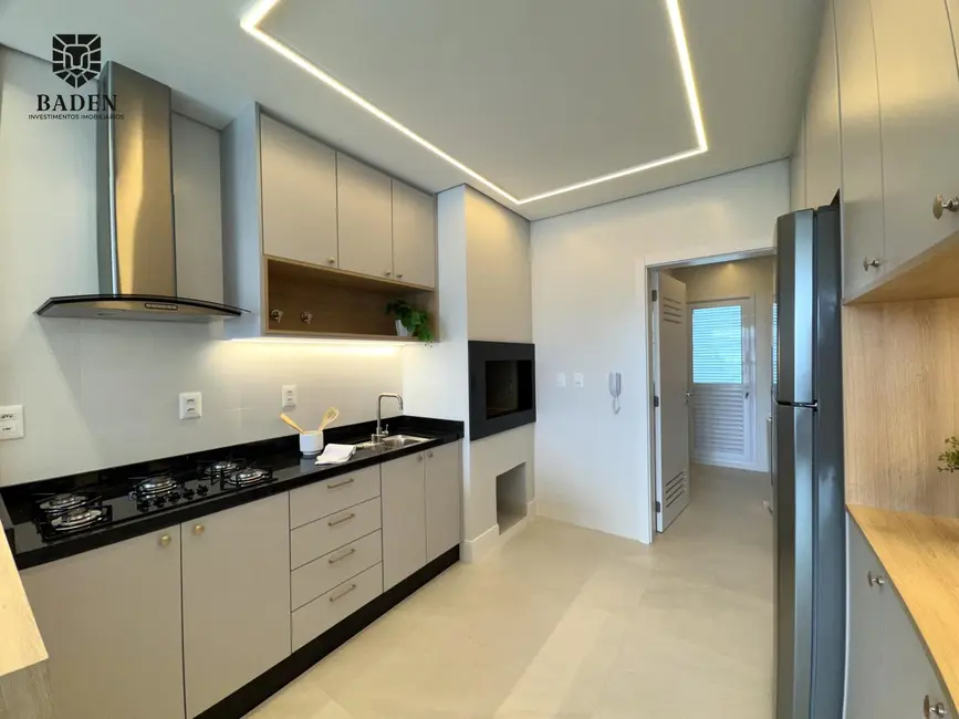 Foto 8 de Apartamento com 4 quartos à venda, 144m2 em Centro, Balneario Camboriu - SC