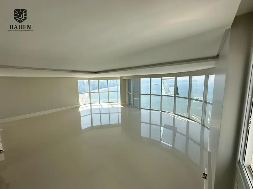 Foto 8 de Apartamento com 4 quartos à venda, 237m2 em Balneario Camboriu - SC